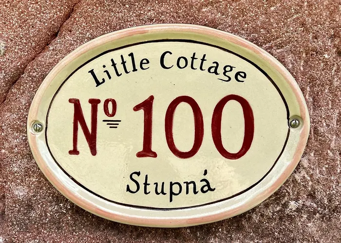 Little Cottage No.100